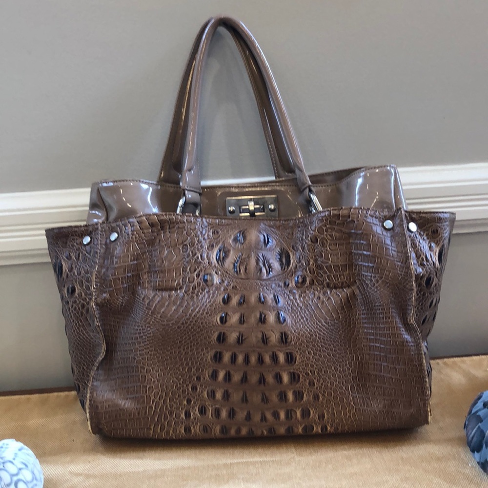 Taupe faux croc tote bag,
